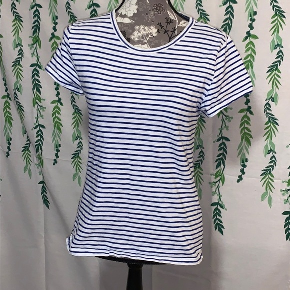 J. Crew Factory Tops - EUC Size Medium J. Crew Factory Studio Tee C1